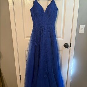 Elegant Royal Blue Lace Appliqué Dress